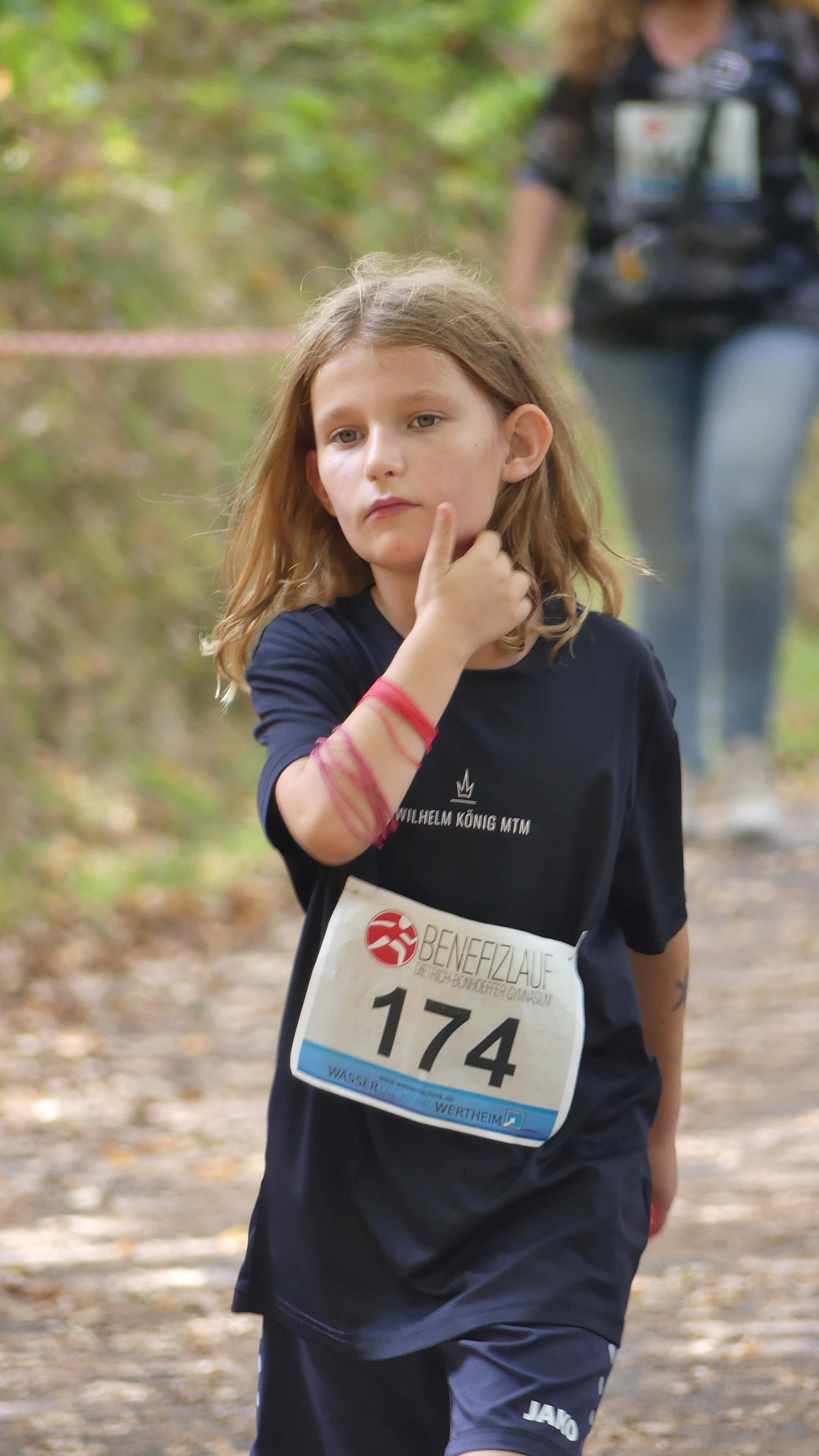 Bild vom 15. Benefizlauf im Jahr 2025. Dies ist das 328. Bild.